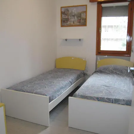 Apartment Claudia Grado
