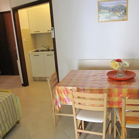 Claudia Apartment